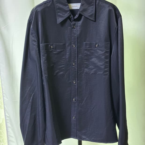 웨이비니스 셔터드투포켓셔츠