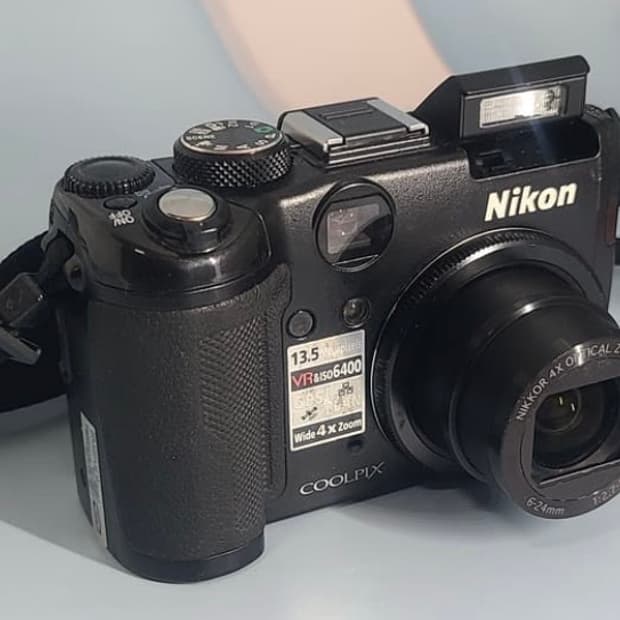 Nikon coolpix p6000