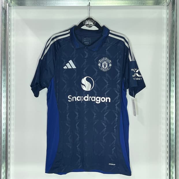 아디다스 24-25 맨체스터 유나이티드 FC 어웨이 브루노 페르난데스