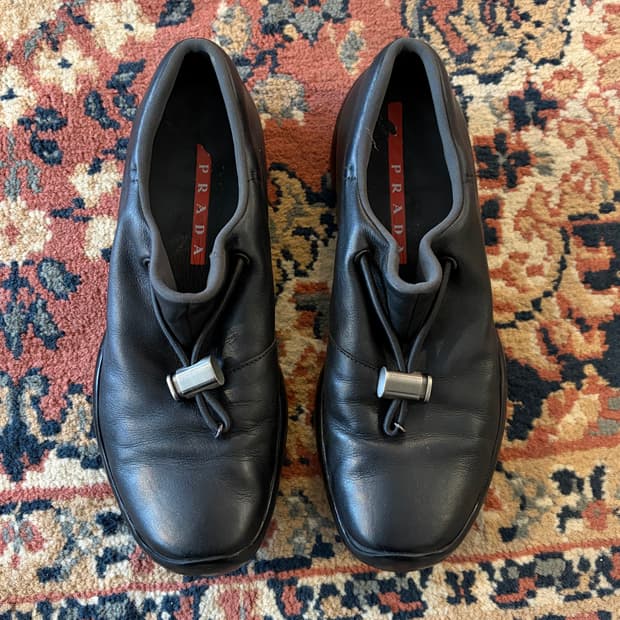 프라다 스포츠 레더 슈즈