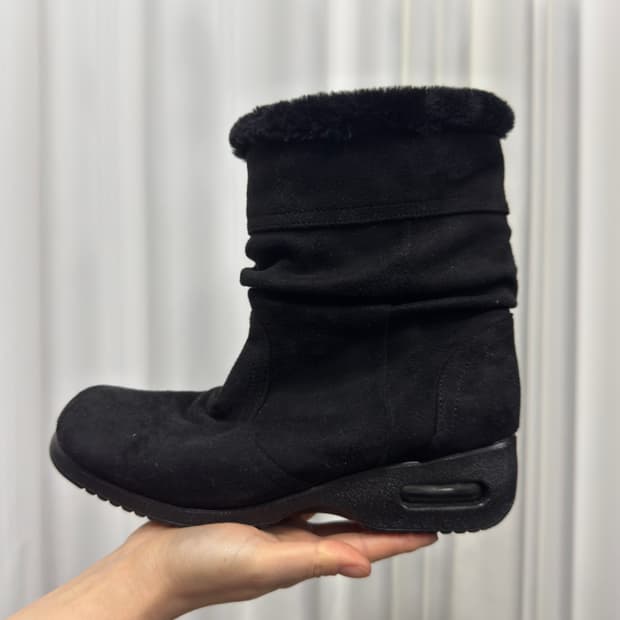 glitter star wrinkle fur boots