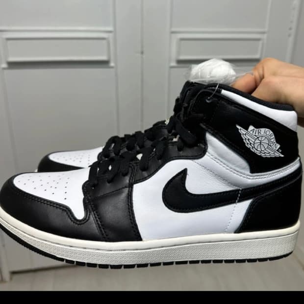 조던1 2014 범고래 새상품 280 민트급