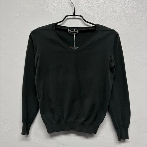 질샌더 브이넥 니트