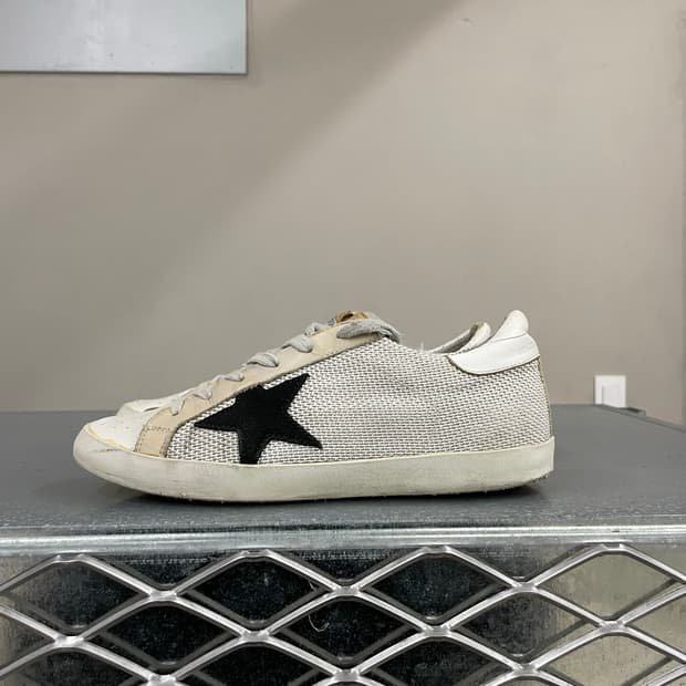 골든구스 슈퍼스타 로우탑 EU37