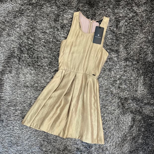 (새)아르마니 Metallic Cut-Out Back Dress (0)