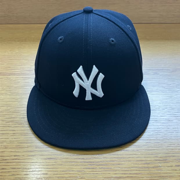 뉴에라 59FIFTY 네이비 모자