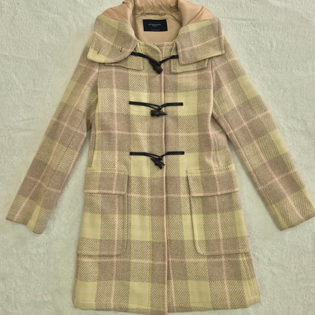 버버리 여성 더플코트