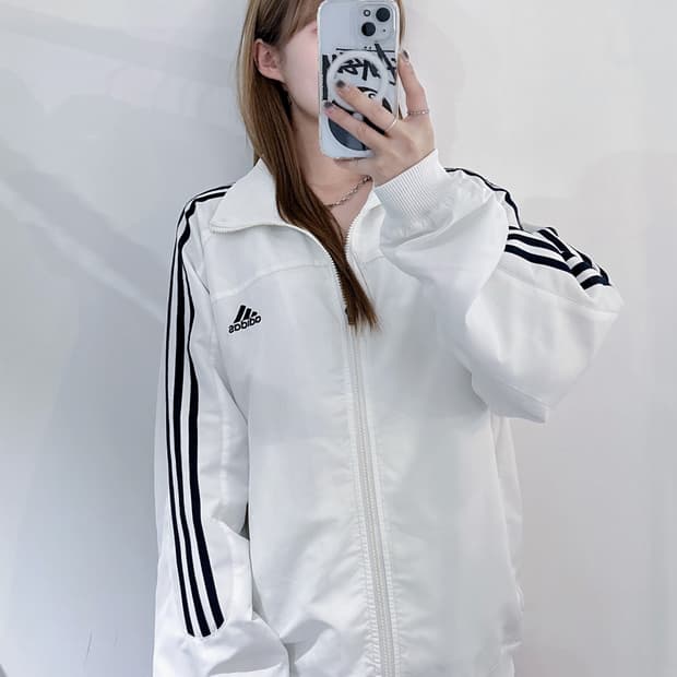 아디다스 00‘s 화이트 스몰로고 삼선 바람막이