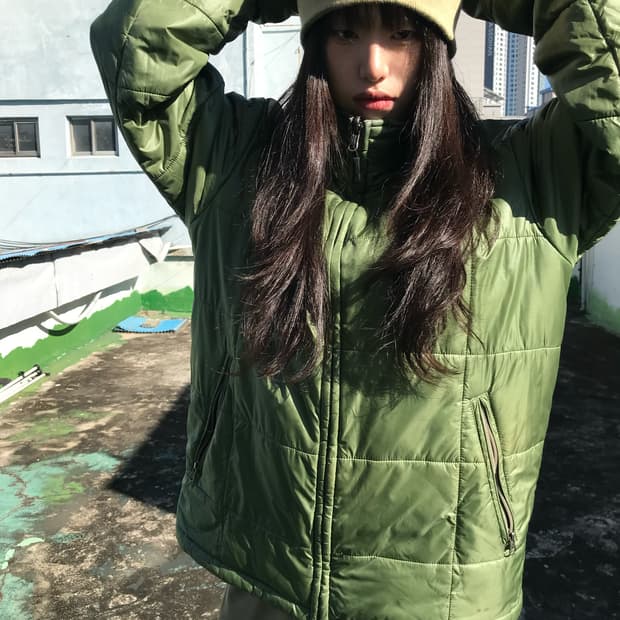 에디바우어 그린 리버시블 패딩