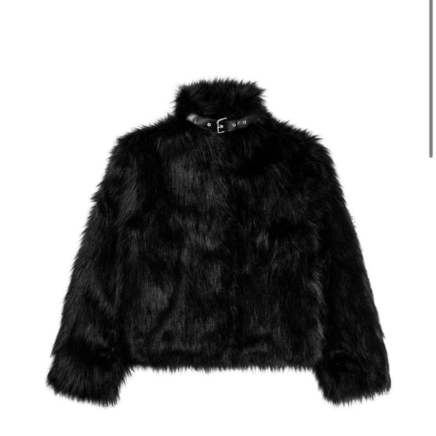 Buckle Shawl Collar Fur Jacket 블랙