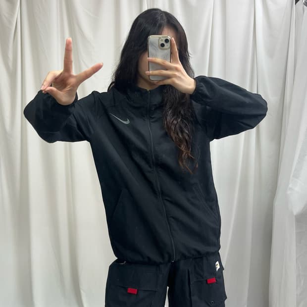Nike black windbreak jacket