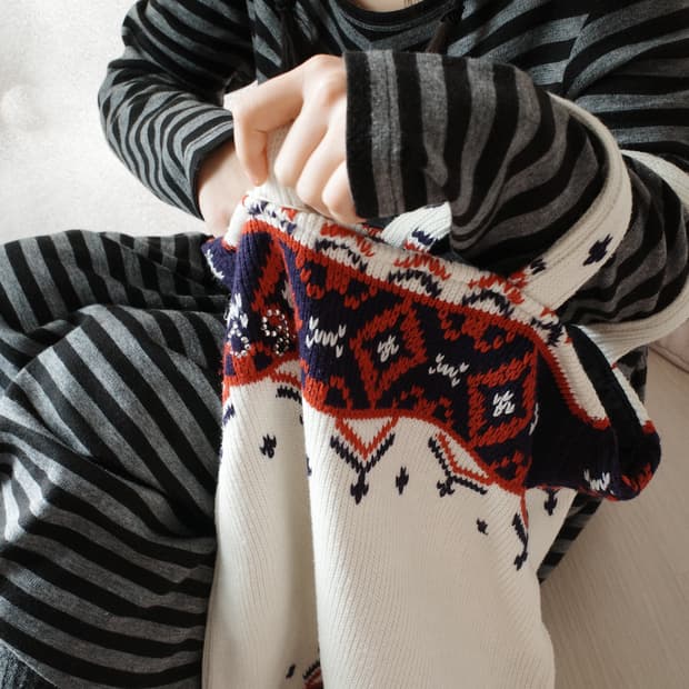 Nordic knit tote bag with cdg hotfix