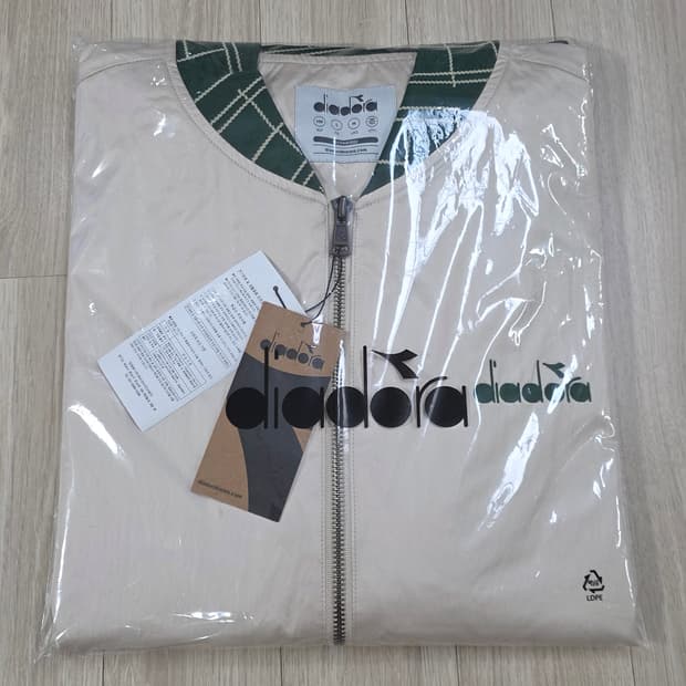 새상품) 디아도라 우븐 봄버 자켓