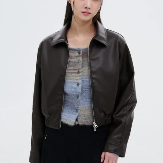 에잇세컨즈 슬림핏 블루종 레더자켓
