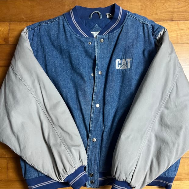 캐터필러 바시티 자켓