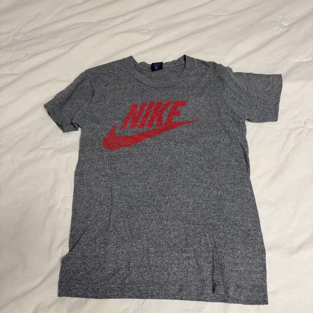 나이키 티셔츠 Men’s M