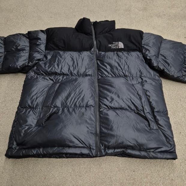 [정품/100, 블랙+그레이] 노스페이스 눕시 700 패딩 B7