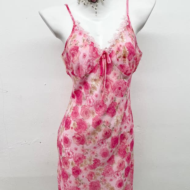 핑크 로즈 레이스 슬립