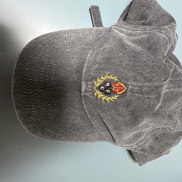 헤리티지플로스 모자, 더뮤지엄비지터모자