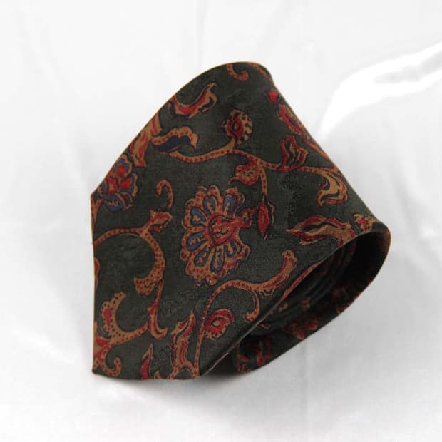 티파니앤코 8.7cm S등급 남자 명품 넥타이