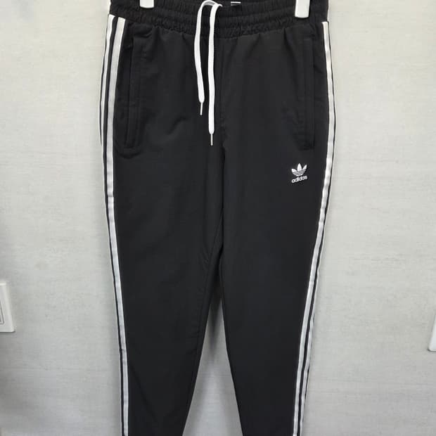 아디다스 웜업 우븐 트랙팬츠 m
