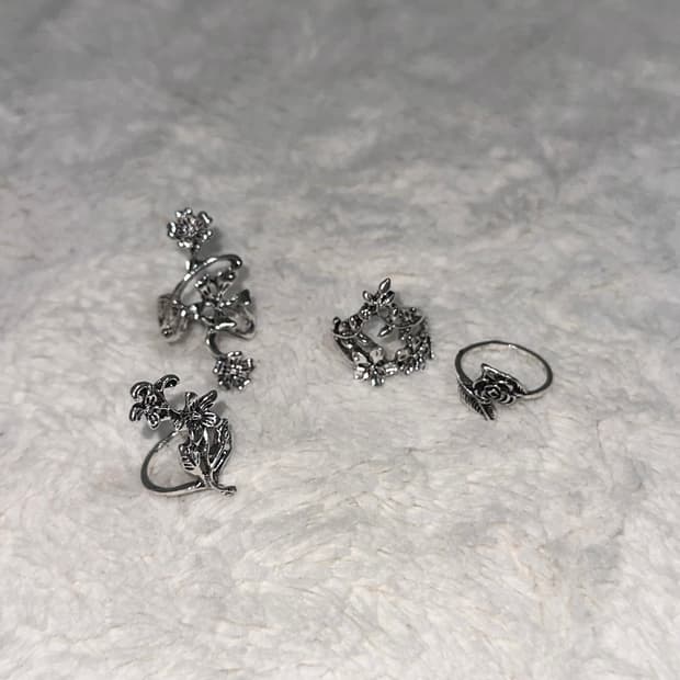 Flower layered rings 🥀 (1+1)