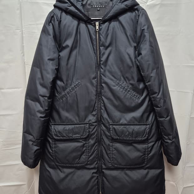 띠어리 여성패딩 