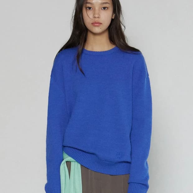 미치코런던 베이직 울 니트 풀오버 코발트 블루