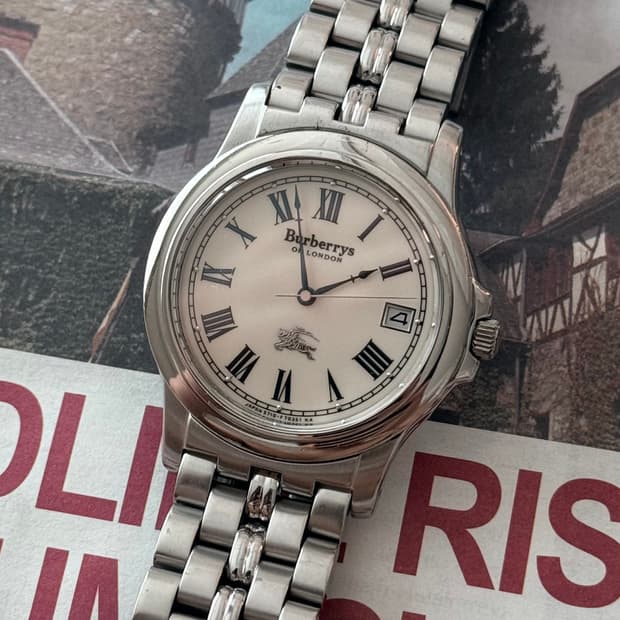 Burberry 버버리 오브 런던 로만 인덱스 데이트