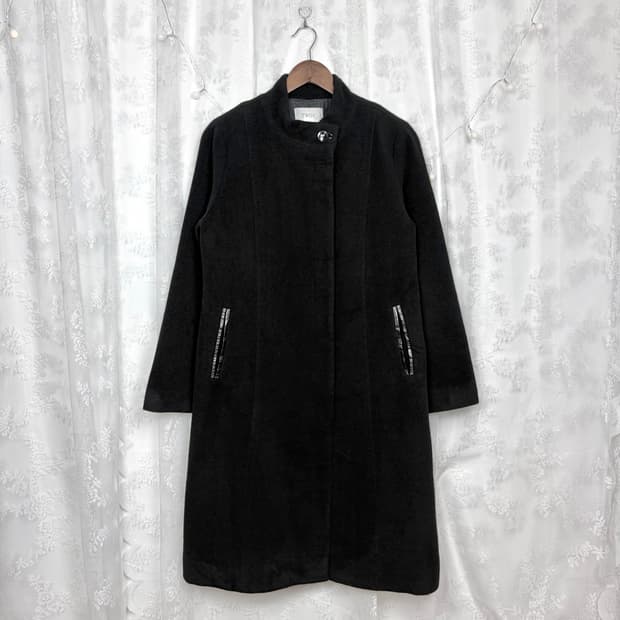 Black angora wool single coat