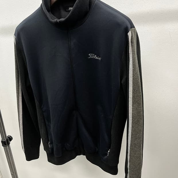 105) 타이틀리스트 구스 방풍니트