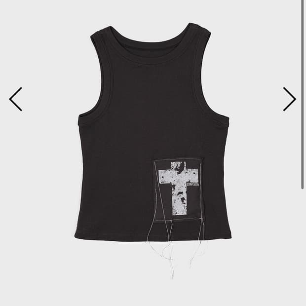 데어드 stitched patch top
