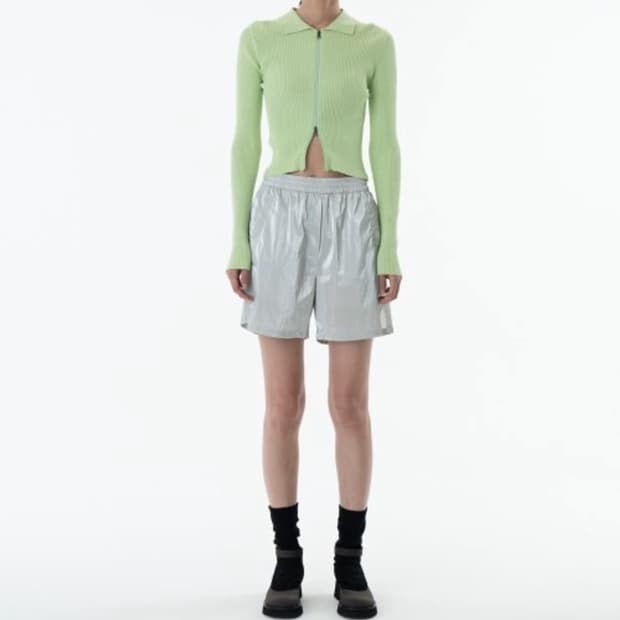 아모멘토 silver foil shorts