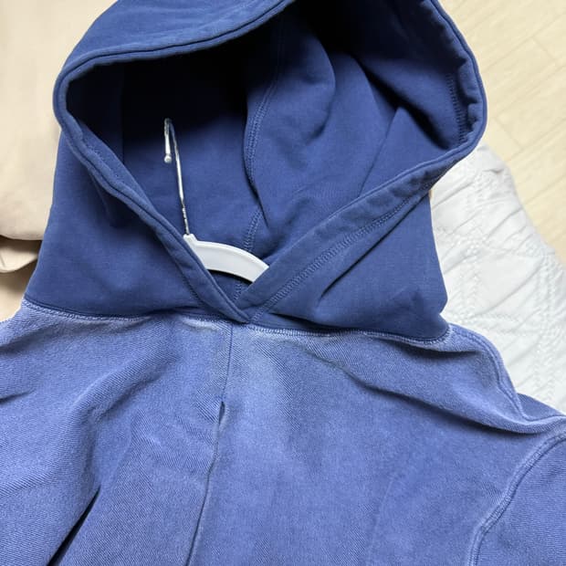 강정석 pleats hoodie blue 후드티