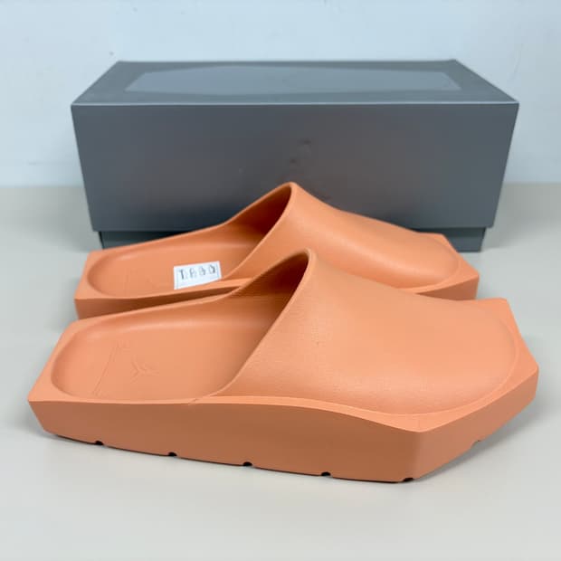 [260]조던 헥스 뮬 엠버 브라운 신품