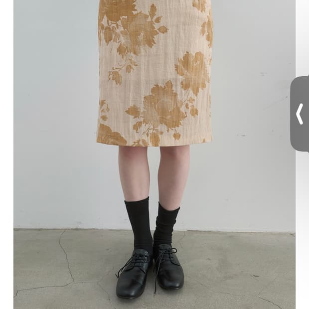 낫띵실키스커트 