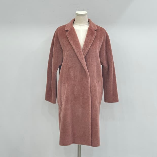 MOGG 모그 라마 코트