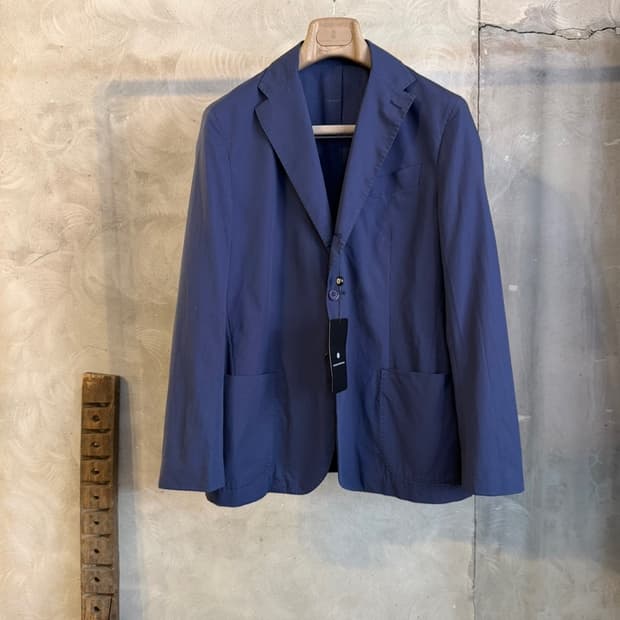 맨온더분 테일러드 자켓 100