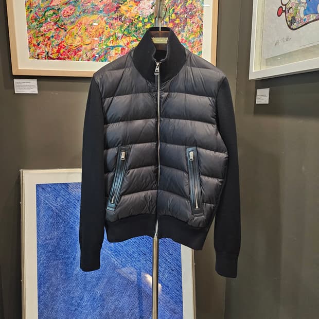 톰포드 나일론 다운 프론트 블루종 블랙