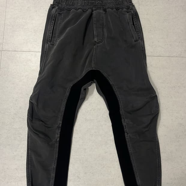 [XS] 하이더아커만 14OG 차콜 그레이 워싱 바이커 스웻팬츠