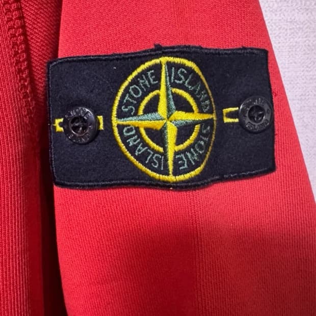 스톤아일랜드 후드집업 레드 (M-L) 