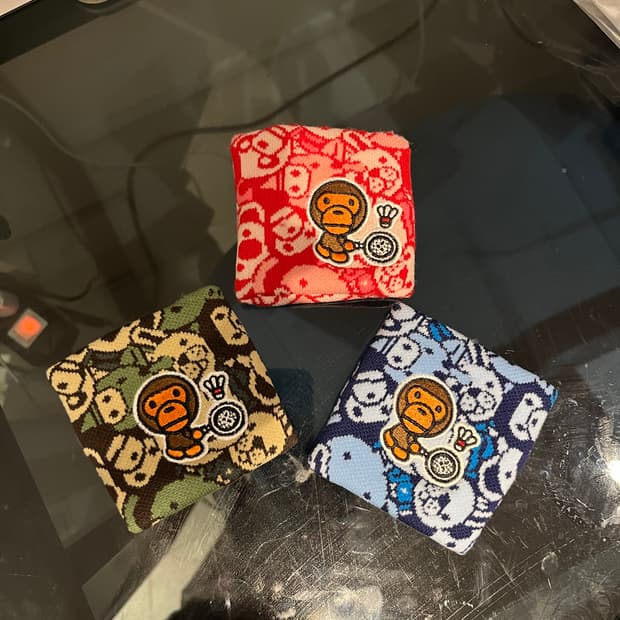 [새상품] 베이프 X 빅터 콜라보 손목밴드