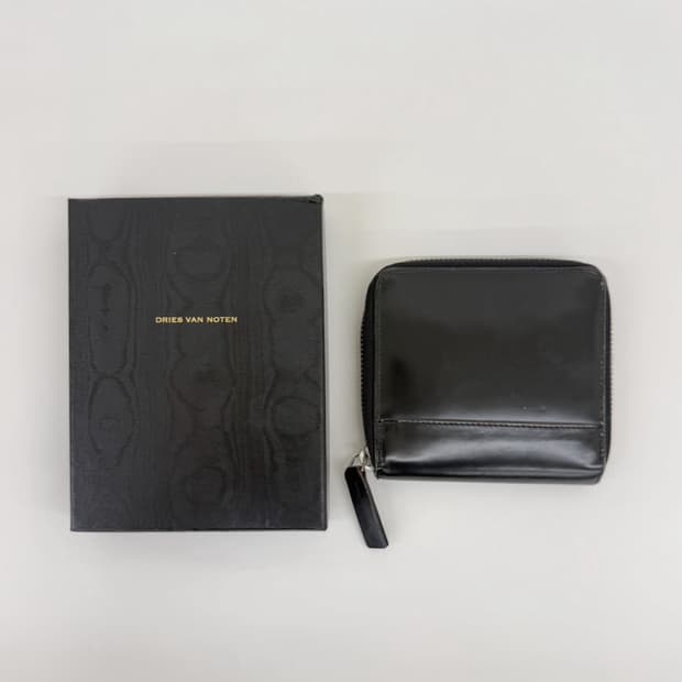드리스 반 노튼 지갑