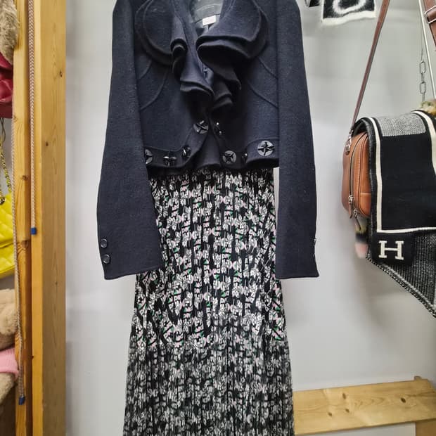 JS NEWYORK 핸드메이드 자켓.오즈세컨  레터링 스커트