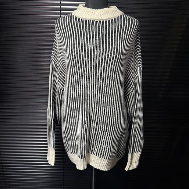 올리브데올리브 가오리핏 흰검 반목 목폴라 니트 스웨터 일본 화이트 블랙 