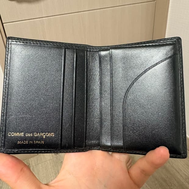 꼼데가르송 반지갑