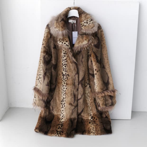 via faburrica) leopard fur jacket