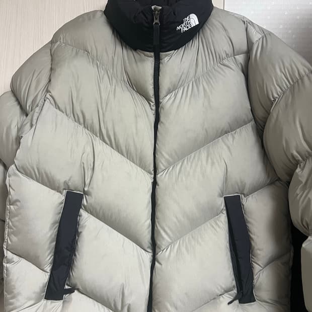 노스페이스 어센트 자켓 클레이 그레이