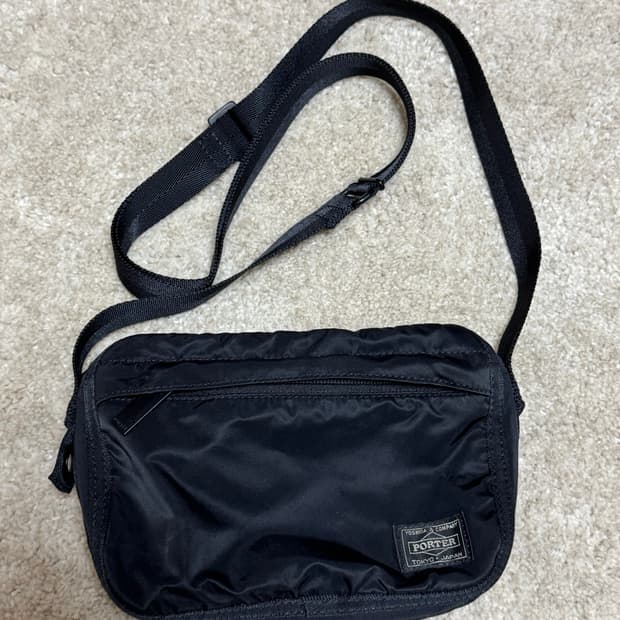 요시다 포터 프레임 숄더백
