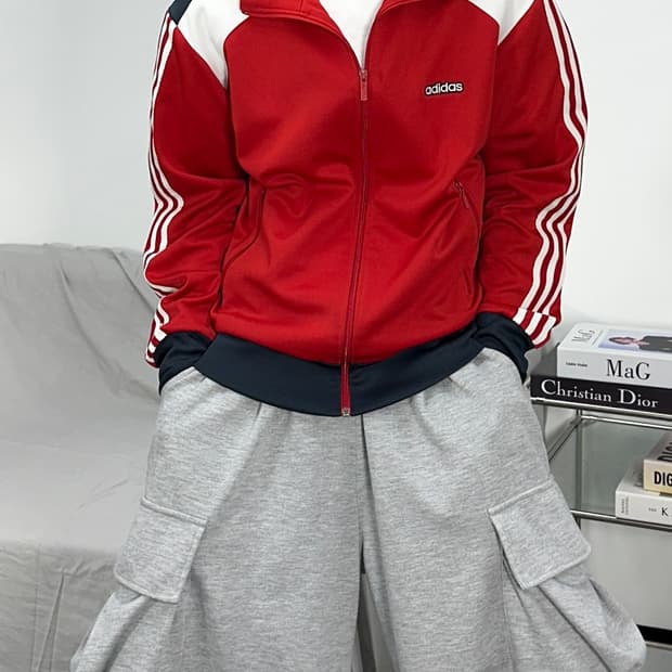 아디다스 레드 배색 트랙탑 져지 105